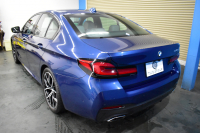 BMW 5シリーズ 530e Mｽﾎﾟｰﾂ LCI後期 PHEV ｴｸｽｸﾙｰｼﾌﾞﾅｯﾊﾟﾚｻﾞｰP 全席ﾋｰﾀｰ&Fﾍﾞﾝﾁﾚｰｼｮﾝ付ｱｲﾎﾞﾘｰﾅｯﾊﾟﾚｻﾞｰ LEDﾍｯﾄﾞﾗｲﾄ 可変ｻｽﾍﾟﾝｼｮﾝ ﾗｲﾌﾞｺｸﾋﾟｯﾄ ACC HUD LCW ﾀｯﾁﾊﾟﾈﾙﾅﾋﾞ全周囲ｶﾒﾗ ﾌﾙｾｸﾞ 電動ﾄﾗﾝｸ Mｽﾎﾟｰﾂﾌﾞﾚｰｷ  2年保証