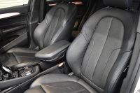 BMW X1 Xdrive20i Mｽﾎﾟｰﾂ 4WD 中期ﾓﾃﾞﾙ  ｱﾄﾞﾊﾞﾝｽﾄﾞｱｸﾃｨﾌﾞｾｰﾌﾃｨP 追従ACC HUD ﾋｰﾀｰ付電動黒革 ﾀｯﾁﾊﾟﾈﾙﾅﾋﾞBｶﾒﾗ Pｱｼｽﾄ前後PDC LEDﾍｯﾄﾞﾗｲﾄ 衝突軽減 車線逸脱&歩行者警告 電動Rｹﾞｰﾄ ﾄﾞﾗﾊﾟﾌｫ 2年保証