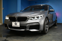 BMW 6シリーズ 640iｸﾞﾗﾝﾂｰﾘｽﾓ XﾄﾞﾗｲﾌﾞMｽﾎﾟｰﾂ 4WD ｲﾉﾍﾞｰｼｮﾝ&ｺﾝﾌｫｰﾄP ﾊﾟﾉﾗﾏｻﾝR ﾘｱｴﾝﾀｰ ﾃｲﾝﾒﾝﾄｼｽﾃﾑ 20AW LEDﾍｯﾄﾞﾗｲﾄ ACC HUD 前席ﾍﾞﾝﾁﾚｰｼｮﾝ&ﾏｯｻｰｼﾞ全席ﾋｰﾀｰ付黒革 車線変更警告 ｼﾞｪｽﾁｬｰC付ﾀｯﾁﾊﾟﾈﾙﾅﾋﾞTV 全周ｶﾒ3Dﾋﾞｭｰ 2年保証