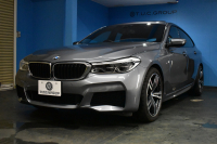 BMW 6シリーズ 640iｸﾞﾗﾝﾂｰﾘｽﾓ XﾄﾞﾗｲﾌﾞMｽﾎﾟｰﾂ 4WD ｲﾉﾍﾞｰｼｮﾝ&ｺﾝﾌｫｰﾄP ﾊﾟﾉﾗﾏｻﾝR ﾘｱｴﾝﾀｰ ﾃｲﾝﾒﾝﾄｼｽﾃﾑ 20AW LEDﾍｯﾄﾞﾗｲﾄ ACC HUD 前席ﾍﾞﾝﾁﾚｰｼｮﾝ&ﾏｯｻｰｼﾞ全席ﾋｰﾀｰ付黒革 車線変更警告 ｼﾞｪｽﾁｬｰC付ﾀｯﾁﾊﾟﾈﾙﾅﾋﾞTV 全周ｶﾒ3Dﾋﾞｭｰ 2年保証