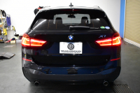 BMW X1 Xdrive20i Mｽﾎﾟｰﾂ 4WD ｱﾄﾞﾊﾞﾝｽﾄﾞｱｸﾃｨﾌﾞｾｰﾌﾃｨP 追従ACC HUD ﾋｰﾀｰ付電動黒革 ﾀｯﾁﾊﾟﾈﾙﾅﾋﾞBｶﾒﾗ Pｱｼｽﾄ前後PDC LEDﾍｯﾄﾞﾗｲﾄ 衝突軽減 車線逸脱&歩行者警告 電動Rｹﾞｰﾄ ﾄﾞﾗﾊﾟﾌｫ 2年保証