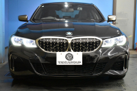 BMW 3シリーズ M340i Xﾄﾞﾗｲﾌﾞ ｲﾉﾍﾞｰｼｮﾝP ﾋｰﾀｰ付ﾌﾞﾗｯｸﾚｻﾞｰ ACC HUD ﾚｰｻﾞｰLEDﾗｲﾄ 可変Mｻｽ 19AW Mｽﾎﾟｰﾂﾌﾞﾚｰｷ&ﾃﾞﾌ ｼﾞｪｽﾁｬｰC付ﾀｯﾁﾊﾟﾈﾙﾅﾋﾞ全周囲ｶﾒﾗ ﾊｰﾏﾝｶｰﾄﾞﾝ 側面衝突&車線変更&逸脱警告 2年保証