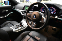 BMW 3シリーズ M340i Xﾄﾞﾗｲﾌﾞ ｲﾉﾍﾞｰｼｮﾝP ﾋｰﾀｰ付ﾌﾞﾗｯｸﾚｻﾞｰ ACC HUD ﾚｰｻﾞｰLEDﾗｲﾄ 可変Mｻｽ 19AW Mｽﾎﾟｰﾂﾌﾞﾚｰｷ&ﾃﾞﾌ ｼﾞｪｽﾁｬｰC付ﾀｯﾁﾊﾟﾈﾙﾅﾋﾞ全周囲ｶﾒﾗ ﾊｰﾏﾝｶｰﾄﾞﾝ 側面衝突&車線変更&逸脱警告 2年保証