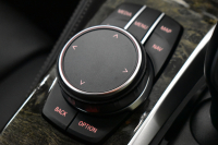 BMW 5シリーズ 540i Xﾄﾞﾗｲﾌﾞﾂｰﾘﾝｸﾞ Mｽﾎﾟｰﾂ 4WD ｺﾝﾌｫｰﾄ&ｾﾚｸﾄP ﾗｲﾌﾞｺｯｸﾋﾟｯﾄ ﾊﾟﾉﾗﾏｻﾝﾙｰﾌ harman/kardon Fﾍﾞﾝﾁﾚｰｼｮﾝ&ﾏｯｻｰｼﾞ全席ﾋｰﾀｰ付黒革 Mｽﾎﾟｰﾂﾌﾞﾚｰｷ LEDﾍｯﾄﾞﾗｲﾄ 液晶ﾒｰﾀｰ ACC HUD LCW 全周囲ｶﾒﾗ ﾌﾙｾｸﾞ 2年保証