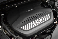 BMW X1 Xdrive18d Xﾗｲﾝ LCI後期 ﾌｪｲｽﾘﾌﾄ後ﾓﾃﾞﾙ 4WD ｱﾄﾞﾊﾞﾝｽﾄﾞｱｸﾃｨﾌﾞｾｰﾌﾃｨ&ﾊｲﾗｲﾝ&ｺﾝﾌｫｰﾄP 追従ACC HUD ﾋｰﾀｰ付電動黒革 LEDﾍｯﾄﾞﾗｲﾄ 18AW 車線逸脱&歩行者警告 衝突軽減B ﾀｯﾁﾊﾟﾈﾙHDDﾅﾋﾞ Bｶﾒﾗ Pｱｼｽﾄ 電動Rｹﾞｰﾄ ｽﾏｰﾄｷｰ  2年保証