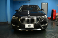 BMW X1 Xdrive18d Xﾗｲﾝ LCI後期 ﾌｪｲｽﾘﾌﾄ後ﾓﾃﾞﾙ 4WD ｾﾚｸﾄ&ｱﾄﾞﾊﾞﾝｽﾄﾞｱｸﾃｨﾌﾞｾｰﾌﾃｨ&ﾊｲﾗｲﾝ&ｺﾝﾌｫｰﾄP ﾊﾟﾉﾗﾏｻﾝR 追従ACC ﾋｰﾀｰ付電動ﾓｶﾚｻﾞｰ LEDﾍｯﾄﾞﾗｲﾄ 18AW 車線逸脱&歩行者警告 ﾀｯﾁﾊﾟﾈﾙHDDﾅﾋﾞBｶﾒﾗPｱｼｽﾄ 電動Rｹﾞｰﾄ ｽﾏｰﾄｷｰ 2年保証