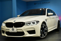 BMW Mシリーズ M5 V8ﾂｲﾝﾀｰﾎﾞ600馬力 MxDrive（4WD/2WD切替可）ｺﾝﾌｫｰﾄP  全席ﾋｰﾀｰ&前席ﾍﾞﾝﾁﾚｰｼｮﾝ&ﾏｯｻｰｼﾞ付ﾌﾞﾗｯｸﾚｻﾞｰ ｽﾃｱﾘﾝｸﾞﾋｰﾀｰ ｱﾝﾋﾞｴﾝﾄｴｱP  追従ACC LCW LEDﾍｯﾄﾞﾗｲﾄ HUD ﾀﾞｰｸｶｰﾎﾞﾝｱﾙﾐｲﾝﾃﾘｱ 液晶ﾒｰﾀｰ 3Dﾋﾞｭｰ 20AW 2年保証