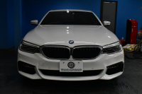 BMW 5シリーズ 523d Mｽﾎﾟｰﾂ ｲﾉﾍﾞｰｼｮﾝ&ﾊｲﾗｲﾝP 全席ﾋｰﾀｰ付黒革 LEDﾍｯﾄﾞﾗｲﾄ 追従ACC HUD ｼﾞｪｽﾁｬｰCﾀｯﾁﾊﾟﾈﾙ対応iﾄﾞﾗｲﾌﾞHDDﾅﾋﾞﾌﾙｾｸﾞ 全周囲ｶﾒﾗ3Dﾋﾞｭｰ 車線変更&逸脱警告 衝突軽減B 電動ﾄﾗﾝｸ 19AW 液晶ﾒｰﾀｰ ﾜｲﾔﾚｽ充電 2年保証