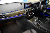 BMW 5シリーズ 523d Mｽﾎﾟｰﾂ ｲﾉﾍﾞｰｼｮﾝ&ﾊｲﾗｲﾝP 全席ﾋｰﾀｰ付黒革 LEDﾍｯﾄﾞﾗｲﾄ 追従ACC HUD ｼﾞｪｽﾁｬｰCﾀｯﾁﾊﾟﾈﾙ対応iﾄﾞﾗｲﾌﾞHDDﾅﾋﾞﾌﾙｾｸﾞ 全周囲ｶﾒﾗ3Dﾋﾞｭｰ 車線変更&逸脱警告 衝突軽減B 電動ﾄﾗﾝｸ 19AW 液晶ﾒｰﾀｰ ﾜｲﾔﾚｽ充電 2年保証