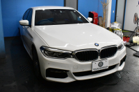 BMW 5シリーズ 523d Mｽﾎﾟｰﾂ ｲﾉﾍﾞｰｼｮﾝ&ﾊｲﾗｲﾝP 全席ﾋｰﾀｰ付黒革 LEDﾍｯﾄﾞﾗｲﾄ 追従ACC HUD ｼﾞｪｽﾁｬｰCﾀｯﾁﾊﾟﾈﾙ対応iﾄﾞﾗｲﾌﾞHDDﾅﾋﾞﾌﾙｾｸﾞ 全周囲ｶﾒﾗ3Dﾋﾞｭｰ 車線変更&逸脱警告 衝突軽減B 電動ﾄﾗﾝｸ 19AW 液晶ﾒｰﾀｰ ﾜｲﾔﾚｽ充電 2年保証