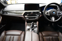BMW 5シリーズ 523d Xﾄﾞﾗｲﾌﾞ ﾂｰﾘﾝｸﾞ Mｽﾎﾟｰﾂ LCI後期 ｴｸｽｸﾙｰｼﾌﾞﾅｯﾊﾟﾚｻﾞｰP 全席ﾋｰﾀｰ付ｴｸｽｸﾙｰｼﾌﾞﾅｯﾊﾟﾓｶﾚｻﾞｰ 新ﾃﾞｻﾞｲﾝLEDﾍｯﾄﾞﾗｲﾄ ACC HUD 19AW 可変ｻｽﾍﾟﾝｼｮﾝ ﾗｲﾌﾞｺｸﾋﾟｯﾄ ﾀｯﾁﾊﾟﾈﾙﾅﾋﾞTV3Dﾋﾞｭｰ 電動Rｹﾞｰﾄ ｽﾏｰﾄｷｰ 2年保証