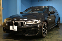 BMW 5シリーズ 523d Xﾄﾞﾗｲﾌﾞ ﾂｰﾘﾝｸﾞ Mｽﾎﾟｰﾂ LCI後期 ｴｸｽｸﾙｰｼﾌﾞﾅｯﾊﾟﾚｻﾞｰP 全席ﾋｰﾀｰ付ｴｸｽｸﾙｰｼﾌﾞﾅｯﾊﾟﾓｶﾚｻﾞｰ 新ﾃﾞｻﾞｲﾝLEDﾍｯﾄﾞﾗｲﾄ ACC HUD 19AW 可変ｻｽﾍﾟﾝｼｮﾝ ﾗｲﾌﾞｺｸﾋﾟｯﾄ ﾀｯﾁﾊﾟﾈﾙﾅﾋﾞTV3Dﾋﾞｭｰ 電動Rｹﾞｰﾄ ｽﾏｰﾄｷｰ 2年保証