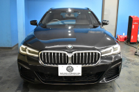 BMW 5シリーズ 523d Xﾄﾞﾗｲﾌﾞ ﾂｰﾘﾝｸﾞ Mｽﾎﾟｰﾂ LCI後期 ｴｸｽｸﾙｰｼﾌﾞﾅｯﾊﾟﾚｻﾞｰP 全席ﾋｰﾀｰ付ｴｸｽｸﾙｰｼﾌﾞﾅｯﾊﾟﾓｶﾚｻﾞｰ 新ﾃﾞｻﾞｲﾝLEDﾍｯﾄﾞﾗｲﾄ ACC HUD 19AW 可変ｻｽﾍﾟﾝｼｮﾝ ﾗｲﾌﾞｺｸﾋﾟｯﾄ ﾀｯﾁﾊﾟﾈﾙﾅﾋﾞTV3Dﾋﾞｭｰ 電動Rｹﾞｰﾄ ｽﾏｰﾄｷｰ 2年保証