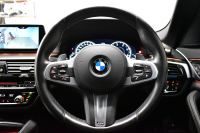 BMW 5シリーズ 523dﾂｰﾘﾝｸﾞ Mｽﾎﾟｰﾂ ｲﾉﾍﾞｰｼｮﾝ&ﾊｲﾗｲﾝP 全席ﾋｰﾀｰ付黒革 LEDﾍｯﾄﾞﾗｲﾄ 追従ACC HUD 車線変更&逸脱警告 衝突軽減B ｼﾞｪｽﾁｬｰCﾀｯﾁﾊﾟﾈﾙ対応iﾄﾞﾗｲﾌﾞHDDﾅﾋﾞ ﾌﾙｾｸﾞ 全周囲ｶﾒﾗ3Dﾋﾞｭｰ  電動Rｹﾞｰﾄ 19AW 液晶ﾒｰﾀｰ ﾜｲﾔﾚｽ充電 2年保証