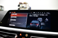 BMW 3シリーズ M340i Xﾄﾞﾗｲﾌﾞ ｲﾉﾍﾞｰｼｮﾝP ﾋｰﾀｰ付黒革 全周囲ｶﾒﾗ ACC HUD ﾚｰｻﾞｰLEDﾗｲﾄ 可変Mｻｽ 19AW Mｽﾎﾟｰﾂﾌﾞﾚｰｷ&ﾃﾞﾌ ｼﾞｪｽﾁｬｰC付ﾀｯﾁﾊﾟﾈﾙﾅﾋﾋﾞ ﾊｰﾏﾝｶｰﾄﾞﾝ 側面衝突&車線変更&逸脱警告 2年保証