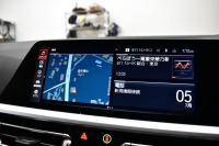BMW 3シリーズ M340i Xﾄﾞﾗｲﾌﾞ ｲﾉﾍﾞｰｼｮﾝP ﾋｰﾀｰ付黒革 全周囲ｶﾒﾗ ACC HUD ﾚｰｻﾞｰLEDﾗｲﾄ 可変Mｻｽ 19AW Mｽﾎﾟｰﾂﾌﾞﾚｰｷ&ﾃﾞﾌ ｼﾞｪｽﾁｬｰC付ﾀｯﾁﾊﾟﾈﾙﾅﾋﾋﾞ ﾊｰﾏﾝｶｰﾄﾞﾝ 側面衝突&車線変更&逸脱警告 2年保証
