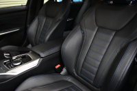 BMW 3シリーズ M340i Xﾄﾞﾗｲﾌﾞ ｲﾉﾍﾞｰｼｮﾝP ﾋｰﾀｰ付黒革 全周囲ｶﾒﾗ ACC HUD ﾚｰｻﾞｰLEDﾗｲﾄ 可変Mｻｽ 19AW Mｽﾎﾟｰﾂﾌﾞﾚｰｷ&ﾃﾞﾌ ｼﾞｪｽﾁｬｰC付ﾀｯﾁﾊﾟﾈﾙﾅﾋﾋﾞ ﾊｰﾏﾝｶｰﾄﾞﾝ 側面衝突&車線変更&逸脱警告 2年保証