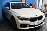 BMW 7シリーズ 740i Mｽﾎﾟｰﾂ ﾘｱｺﾝﾌｫｰﾄP ﾘｱｴﾝﾀｰﾃｲﾒﾝﾄP ｻﾝﾙｰﾌ BMWﾚｰｻﾞｰLED 前席ﾏｯｻｰｼﾞ 全席ﾋｰﾀｰ&ﾍﾞﾝﾁﾚｰｼｮﾝ付黒革 ACC HUD ﾊｰﾏﾝｶｰﾄﾞﾝ ｼﾞｪｽﾁｬｰｺﾝﾄﾛｰﾙ ﾀｯﾁﾊﾟﾈﾙﾅﾋﾞ3Dﾋﾞｭｰ LCW 液晶ﾒｰﾀｰ 20AW ﾃﾞｨｽﾌﾟﾚｲｷｰ ﾘﾓｰﾄP 2年保証