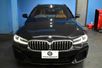 BMW 5シリーズ 540i Xﾄﾞﾗｲﾌﾞﾂｰﾘﾝｸﾞ Mｽﾎﾟｰﾂ LCI後期 4WD 全席ﾋｰﾀ付ｺﾆｬｯｸﾚｻﾞｰ 新ﾃﾞｻﾞｲﾝLEDﾍｯﾄﾞﾗｲﾄ ACC HUD LCW 可変ｻｽﾍﾟﾝｼｮﾝ 19AW Mｽﾎﾟｰﾂﾌﾞﾚｰｷ ﾗｲﾌﾞｺｸﾋﾟｯﾄ ﾌﾙｾｸﾞ全周囲ｶﾒﾗ 電動Rｹﾞｰﾄ ｽﾏｰﾄｷｰ 2年保証