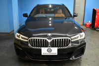 BMW 5シリーズ 540i Xﾄﾞﾗｲﾌﾞﾂｰﾘﾝｸﾞ Mｽﾎﾟｰﾂ LCI後期 4WD 全席ﾋｰﾀ付ｺﾆｬｯｸﾚｻﾞｰ 新ﾃﾞｻﾞｲﾝLEDﾍｯﾄﾞﾗｲﾄ ACC HUD LCW 可変ｻｽﾍﾟﾝｼｮﾝ 19AW Mｽﾎﾟｰﾂﾌﾞﾚｰｷ ﾗｲﾌﾞｺｸﾋﾟｯﾄ ﾌﾙｾｸﾞ全周囲ｶﾒﾗ 電動Rｹﾞｰﾄ ｽﾏｰﾄｷｰ 2年保証