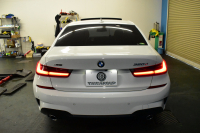 BMW 3シリーズ 320d Xﾄﾞﾗｲﾌﾞ Mｽﾎﾟｰﾂ 4WD ﾃﾞﾋﾞｭｰ&ｺﾝﾌｫｰﾄP ｻﾝﾙｰﾌ 全周囲ｶﾒﾗ ﾋｰﾀｰ付黒革電動ｽﾎﾟｰﾂｼｰﾄ 19AW 電動ﾄﾗﾝｸ ﾜｲﾔﾚｽ充電 追従ACC LEDﾍｯﾄﾞﾗｲﾄ ﾗｲﾌﾞｺｯｸﾋﾟｯﾄ ｱｯﾌﾟﾙｶｰﾌﾟﾚｲ  側面衝突&車線変更&逸脱&歩行者警告 液晶ﾒｰﾀｰ 後退ｱｼｽﾄ 2年保証