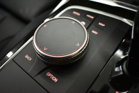 BMW 3シリーズ 320d Xﾄﾞﾗｲﾌﾞ Mｽﾎﾟｰﾂ 4WD ﾃﾞﾋﾞｭｰ&ｺﾝﾌｫｰﾄP ｻﾝﾙｰﾌ 全周囲ｶﾒﾗ ﾋｰﾀｰ付黒革電動ｽﾎﾟｰﾂｼｰﾄ 19AW 電動ﾄﾗﾝｸ ﾜｲﾔﾚｽ充電 追従ACC LEDﾍｯﾄﾞﾗｲﾄ ﾗｲﾌﾞｺｯｸﾋﾟｯﾄ ｱｯﾌﾟﾙｶｰﾌﾟﾚｲ  側面衝突&車線変更&逸脱&歩行者警告 液晶ﾒｰﾀｰ 後退ｱｼｽﾄ 2年保証