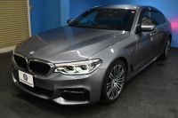 BMW 5シリーズ 540i Xﾄﾞﾗｲﾌﾞ Mｽﾎﾟｰﾂ 4WD 1ｵｰﾅｰ ﾃﾞﾋﾞｭｰ&ﾊｲﾗｲﾝP 全席ﾋｰﾀｰ付黒革 ｿﾌﾄｸﾛｰｽﾞﾄﾞｱ 可変ｻｽ Mｽﾎﾟｰﾂﾌﾞﾚｰｷ LEDﾍｯﾄﾞﾗｲﾄ 液晶ﾒｰﾀｰ ACC HUD LCW ｼﾞｪｽﾁｬｰC対応 ﾀｯﾁﾊﾟﾈﾙﾅﾋﾞ全周囲ｶﾒﾗ 3Dﾋﾞｭｰ ﾌﾙｾｸﾞ 電動ﾄﾗﾝｸ 2年保証