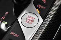 BMW 3シリーズ M340i Xﾄﾞﾗｲﾌﾞ 1ｵｰﾅｰ ｲﾉﾍﾞｰｼｮﾝP ﾋｰﾀｰ付黒革 全周囲ｶﾒﾗ ACC HUD ﾚｰｻﾞｰLEDﾗｲﾄ 可変Mｻｽ 19AW Mｽﾎﾟｰﾂﾌﾞﾚｰｷ&ﾃﾞﾌ ｼﾞｪｽﾁｬｰC付ﾀｯﾁﾊﾟﾈﾙﾅﾋﾞ ﾊｰﾏﾝｶｰﾄﾞﾝ 側面衝突&車線変更&逸脱警告 2年保証