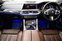 BMW X6 Xﾄﾞﾗｲﾌﾞ 35d Mｽﾎﾟｰﾂ ｺﾝﾌｫ-ﾄP ﾊﾟﾉﾗﾏｻﾝﾙｰﾌ 全席＆ｽﾃｱﾘﾝｸﾞﾋｰﾀｰ付ｺｰﾋｰ革 Fﾏｯｻｰｼﾞ＆ﾍﾞﾝﾁﾚｰｼｮﾝ LEDﾍｯﾄﾞACC HUD  harman/kardon LCW 22AW ｸﾘｽﾀﾙｼﾌﾄﾉﾌﾞ ｶｰﾎﾞﾝﾄﾘﾑ TVｼﾞｪｽﾁｬC付ﾀｯﾁﾊﾟﾈﾙﾅﾋﾞ全周囲ｶﾒﾗ 電動Rｹﾞｰﾄ 2年保証