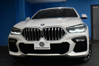 BMW X6 Xﾄﾞﾗｲﾌﾞ 35d Mｽﾎﾟｰﾂ ｺﾝﾌｫ-ﾄP ﾊﾟﾉﾗﾏｻﾝﾙｰﾌ 全席＆ｽﾃｱﾘﾝｸﾞﾋｰﾀｰ付ｺｰﾋｰ革 Fﾏｯｻｰｼﾞ＆ﾍﾞﾝﾁﾚｰｼｮﾝ LEDﾍｯﾄﾞACC HUD  harman/kardon LCW 22AW ｸﾘｽﾀﾙｼﾌﾄﾉﾌﾞ ｶｰﾎﾞﾝﾄﾘﾑ TVｼﾞｪｽﾁｬC付ﾀｯﾁﾊﾟﾈﾙﾅﾋﾞ全周囲ｶﾒﾗ 電動Rｹﾞｰﾄ 2年保証