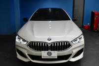 BMW 8シリーズ 840i ｸﾞﾗﾝｸｰﾍﾟ Mｽﾎﾟｰﾂ ﾊﾟﾉﾗﾏｶﾞﾗｽｻﾝﾙｰﾌ ﾚｰｻﾞｰLED ACC HUD  全席ﾋｰﾀｰ付茶＆黒革 前席ﾍﾞﾝﾁﾚｰｼｮﾝ ﾊｰﾏﾝｶｰﾄﾞﾝ ｲﾝﾃﾘｾｰﾌ ﾗｲﾌﾞｺｯｸﾋﾟｯﾄ ｼﾞｪｽﾁｬｰC対応ﾀｯﾁﾊﾟﾈﾙﾅﾋﾞ3Dﾋﾞｭｰ 2年保証