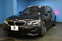 BMW 3シリーズ 320d Xﾄﾞﾗｲﾌﾞ ﾂｰﾘﾝｸﾞ Mｽﾎﾟｰﾂ 4WD ﾊｲﾗｲﾝ＆ｺﾝﾌｫｰﾄP ﾌﾙｾｸﾞTV 19AW Pｱｼｽﾄﾌﾟﾗｽ 3Dﾋﾞｭｰ全周囲ｶﾒﾗ ﾋｰﾀｰ付ｺﾆｬｯｸ革 BMWﾗｲﾌﾞｺｯｸﾋﾟｯﾄ ｱｯﾌﾟﾙｶｰﾌﾟﾚｲ  ACC LEDﾍｯﾄﾞﾗｲﾄ 車線変更&逸脱&歩行者警告 2年保証
