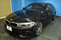 BMW 5シリーズ 540i Xﾄﾞﾗｲﾌﾞ Mｽﾎﾟｰﾂ 4WD ｺﾝﾌｫｰﾄ&ﾊｲﾗｲﾝP 前席ﾏｯｻｰｼﾞ＆ﾍﾞﾝﾁﾚｰｼｮﾝ 全席ﾋｰﾀｰ付黒革 可変ｻｽ Mｽﾎﾟｰﾂﾌﾞﾚｰｷ LEDﾍｯﾄﾞﾗｲﾄ 液晶ﾒｰﾀｰ ACC HUD LCW ｿﾌﾄｸﾛｰｽﾞﾄﾞｱ  ﾀｯﾁﾊﾟﾈﾙﾅﾋﾞ全周囲ｶﾒﾗ 3Dﾋﾞｭｰ ﾌﾙｾｸﾞ 電動ﾄﾗﾝｸ 2年保証