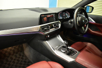 BMW 4シリーズ M440i xDriveｶﾌﾞﾘｵﾚ ｺﾝﾌｫｰﾄP ﾋｰﾀｰ付赤革 4WD 全周囲ｶﾒﾗ ｴｱｶﾗｰ ﾚｰｻﾞｰLEDﾍｯﾄﾞﾗｲﾄ HUD Mｽﾎﾟｰﾂﾃﾞﾌ&ﾌﾞﾚｰｷ 可変Mｻｽ ﾗｲﾌﾞｺｯｸﾋﾟｯﾄﾀｯﾁﾊﾟﾈﾙﾅﾋﾞ LCW Apple Car Play ﾌﾙｾｸﾞ harman/kardon 19AW 2年保証