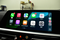 BMW 4シリーズ M440i xDriveｶﾌﾞﾘｵﾚ ｺﾝﾌｫｰﾄP ﾋｰﾀｰ付赤革 4WD 全周囲ｶﾒﾗ ｴｱｶﾗｰ ﾚｰｻﾞｰLEDﾍｯﾄﾞﾗｲﾄ HUD Mｽﾎﾟｰﾂﾃﾞﾌ&ﾌﾞﾚｰｷ 可変Mｻｽ ﾗｲﾌﾞｺｯｸﾋﾟｯﾄﾀｯﾁﾊﾟﾈﾙﾅﾋﾞ LCW Apple Car Play ﾌﾙｾｸﾞ harman/kardon 19AW 2年保証