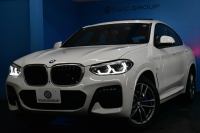 BMW X4 Xﾄﾞﾗｲﾌﾞ30i Mｽﾎﾟｰﾂ 全席ﾋｰﾀｰ付ｺﾆｬｯｸﾚｻﾞｰ ﾊﾟﾉﾗﾏｻﾝﾙｰﾌ BMWﾗｲﾌﾞｺｯｸﾋﾟｯﾄ ﾀｯﾁﾊﾟﾈﾙﾅﾋﾞApple Car Play 360度ｶﾒﾗ3DﾋﾞｭｰTV ﾜｲﾔﾚｽ充電 LEDﾍｯﾄﾞﾗｲﾄ&ﾃｰﾙ ACC HUD LCW 電動Rｹﾞｰﾄ 19AW ｳｯﾄﾞｲﾝﾃﾘｱﾄﾘﾑ  2年保証