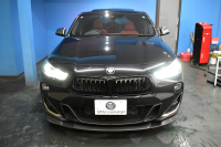 BMW X2 M35i 4WD ｾﾚｸﾄ&ｱﾄﾞﾊﾞﾝｽﾄﾞｱｸﾃｨﾌﾞｾｰﾌﾃｨ-&ｺﾝﾌｫｰﾄP ﾊﾟﾉﾗﾏｻﾝﾙｰﾌ LEDﾍｯﾄﾞﾗｲﾄ 追従ACC HUD ﾋｰﾀｰ付電動赤革  社外ﾌﾙｾｸﾞ&ｽｸﾘｰﾝﾐﾗｰﾘﾝｸﾞ ﾀｯﾁﾊﾟﾈﾙﾅﾋﾞBｶﾒﾗ 19AW 衝突軽減B 車線逸脱&歩行者警告 電動Rｹﾞｰﾄ 2年保証