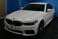 BMW 5シリーズ 530i Mｽﾎﾟｰﾂ ﾊｲﾗｲﾝP 高出力ﾓﾃﾞﾙ 全席ﾋｰﾀｰ付黒革 LEDﾍｯﾄﾞﾗｲﾄ 追従ACC Mｽﾎﾟｰﾂﾌﾞﾚｰｷ 19AW 液晶ﾒｰﾀｰ 車線変更警告 ﾀｯﾁﾊﾟﾈﾙ対応iﾄﾞﾗｲﾌﾞHDDﾅﾋﾞﾌﾙｾｸﾞ全周囲ｶﾒﾗ 3Dﾋﾞｭｰ Pｱｼｽﾄﾌﾟﾗｽ 電動ﾄﾗﾝｸ 2年保証