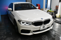 BMW 5シリーズ 530i Mｽﾎﾟｰﾂ ﾊｲﾗｲﾝP 高出力ﾓﾃﾞﾙ 全席ﾋｰﾀｰ付黒革 LEDﾍｯﾄﾞﾗｲﾄ 追従ACC Mｽﾎﾟｰﾂﾌﾞﾚｰｷ 19AW 液晶ﾒｰﾀｰ 車線変更警告 ﾀｯﾁﾊﾟﾈﾙ対応iﾄﾞﾗｲﾌﾞHDDﾅﾋﾞﾌﾙｾｸﾞ全周囲ｶﾒﾗ 3Dﾋﾞｭｰ Pｱｼｽﾄﾌﾟﾗｽ 電動ﾄﾗﾝｸ 2年保証