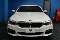 BMW 5シリーズ 530i Mｽﾎﾟｰﾂ ﾊｲﾗｲﾝP 高出力ﾓﾃﾞﾙ 全席ﾋｰﾀｰ付黒革 LEDﾍｯﾄﾞﾗｲﾄ 追従ACC Mｽﾎﾟｰﾂﾌﾞﾚｰｷ 19AW 液晶ﾒｰﾀｰ 車線変更警告 ﾀｯﾁﾊﾟﾈﾙ対応iﾄﾞﾗｲﾌﾞHDDﾅﾋﾞﾌﾙｾｸﾞ全周囲ｶﾒﾗ 3Dﾋﾞｭｰ Pｱｼｽﾄﾌﾟﾗｽ 電動ﾄﾗﾝｸ 2年保証