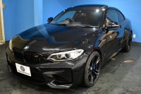 BMW Mシリーズ M2ｸｰﾍﾟMDCT ｻﾝﾙｰﾌ harman/kardon ﾋｰﾀｰ付黒革 Mperformanceｶｰﾎﾞﾝﾘｱﾃﾞｨﾌｭｰｻﾞｰ LEDﾘﾝｸﾞｷｾﾉﾝﾍｯﾄﾞﾗｲﾄ ﾀｯﾁﾊﾟｯﾄﾞHDDﾅﾋﾞ 19AW 車線逸脱&歩行者警告 衝突軽減ﾌﾞﾚｰｷ ｶｰﾎﾞﾝｲﾝﾃﾘｱ Bｶﾒﾗ iｽﾄｯﾌﾟ ｽﾏｰﾄｷｰ 2年保証