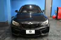 BMW Mシリーズ M2ｸｰﾍﾟMDCT ｻﾝﾙｰﾌ harman/kardon ﾋｰﾀｰ付黒革 Mperformanceｶｰﾎﾞﾝﾘｱﾃﾞｨﾌｭｰｻﾞｰ LEDﾘﾝｸﾞｷｾﾉﾝﾍｯﾄﾞﾗｲﾄ ﾀｯﾁﾊﾟｯﾄﾞHDDﾅﾋﾞ 19AW 車線逸脱&歩行者警告 衝突軽減ﾌﾞﾚｰｷ ｶｰﾎﾞﾝｲﾝﾃﾘｱ Bｶﾒﾗ iｽﾄｯﾌﾟ ｽﾏｰﾄｷｰ 2年保証