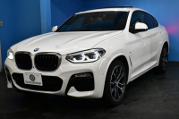 BMW X4 Xﾄﾞﾗｲﾌﾞ30i Mｽﾎﾟｰﾂ ﾊﾟﾉﾗﾏｻﾝﾙｰﾌ 全席ﾋｰﾀｰ付ﾓｶﾚｻﾞｰ LEDﾍｯﾄﾞﾗｲﾄ  ACC HUD LCW 電動Rｹﾞｰﾄ 20AW ﾜｲﾔﾚｽ充電 Mｽﾎﾟｰﾂﾌﾞﾚｰｷ 液晶ﾒｰﾀｰ ﾀｯﾁﾊﾟﾈﾙﾅﾋﾞ全周囲ｶﾒﾗ3DﾋﾞｭｰTV ﾜｲﾔﾚｽ充電 2年保証