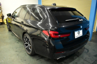 BMW 5シリーズ 530i ﾂｰﾘﾝｸﾞ Mｽﾎﾟｰﾂ LCI後期 ｾﾚｸﾄP  ﾊﾟﾉﾗﾏｻﾝﾙｰﾌ 全席ﾋ-ﾀ-付ﾌﾞﾗｯｸﾚｻﾞｰ  ﾊｰﾏﾝｶｰﾄﾞﾝ 新ﾃﾞｻﾞｲﾝLEDﾍｯﾄﾞﾗｲﾄ ACC HUD LCW 可変ｻｽﾍﾟﾝｼｮﾝ 19AW Mｽﾎﾟｰﾂﾌﾞﾚｰｷ ﾗｲﾌﾞｺｸﾋﾟｯﾄ ﾌﾙｾｸﾞ全周囲ｶﾒﾗ 電動Rｹﾞｰﾄ ｽﾏｰﾄｷｰ 2年保証