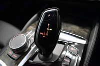 BMW 5シリーズ 530e Mｽﾎﾟｰﾂ iﾊﾟﾌｫｰﾏﾝｽ PHEV ｻﾝﾙｰﾌ ｲﾉﾍﾞｰｼｮﾝ&ﾊｲﾗｲﾝP 全面液晶ﾒｰﾀｰ 全席ﾋｰﾀｰ付黒革 ﾊｰﾏﾝｶｰﾄﾞﾝ 4ｿﾞｰﾝｴｱｺﾝ LEDﾍｯﾄﾞﾗｲﾄ ACC HUD LCW ﾀｯﾁﾊﾟﾈﾙﾅﾋﾞ全周囲ｶﾒﾗ ﾌﾙｾｸﾞﾜｲﾔﾚｽ充電 電動ﾄﾗﾝｸ Mｽﾎﾟｰﾂﾌﾞﾚｰｷ  2年保証