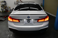 BMW 5シリーズ 530e Mｽﾎﾟｰﾂ iﾊﾟﾌｫｰﾏﾝｽ PHEV ｻﾝﾙｰﾌ ｲﾉﾍﾞｰｼｮﾝ&ﾊｲﾗｲﾝP 全面液晶ﾒｰﾀｰ 全席ﾋｰﾀｰ付黒革 ﾊｰﾏﾝｶｰﾄﾞﾝ 4ｿﾞｰﾝｴｱｺﾝ LEDﾍｯﾄﾞﾗｲﾄ ACC HUD LCW ﾀｯﾁﾊﾟﾈﾙﾅﾋﾞ全周囲ｶﾒﾗ ﾌﾙｾｸﾞﾜｲﾔﾚｽ充電 電動ﾄﾗﾝｸ Mｽﾎﾟｰﾂﾌﾞﾚｰｷ  2年保証