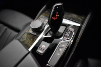 BMW 5シリーズ 530e Mｽﾎﾟｰﾂ iﾊﾟﾌｫｰﾏﾝｽ PHEV ｻﾝﾙｰﾌ ｲﾉﾍﾞｰｼｮﾝ&ﾊｲﾗｲﾝP 全面液晶ﾒｰﾀｰ 全席ﾋｰﾀｰ付黒革 ﾊｰﾏﾝｶｰﾄﾞﾝ 4ｿﾞｰﾝｴｱｺﾝ LEDﾍｯﾄﾞﾗｲﾄ ACC HUD LCW ﾀｯﾁﾊﾟﾈﾙﾅﾋﾞ全周囲ｶﾒﾗ ﾌﾙｾｸﾞﾜｲﾔﾚｽ充電 電動ﾄﾗﾝｸ Mｽﾎﾟｰﾂﾌﾞﾚｰｷ  2年保証