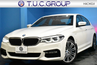 BMW 5シリーズ 530e Mｽﾎﾟｰﾂ iﾊﾟﾌｫｰﾏﾝｽ PHEV ﾊｲﾗｲﾝP 全席ﾋｰﾀｰ付黒革 HUD ｼﾞｪｽﾁｬｰｺﾝﾄﾛｰﾙ付ﾀｯﾁﾊﾟﾈﾙﾅﾋﾞ全周囲ｶﾒﾗ ﾌﾙｾｸﾞTV LEDﾍｯﾄﾞﾗｲﾄ 液晶ﾒｰﾀｰ ACC LCW ﾊﾟｰｷﾝｸﾞｱｼｽﾄ 電動ﾄﾗﾝｸ Mｽﾎﾟｰﾂﾌﾞﾚｰｷ  2年保証