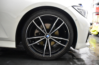 BMW 3シリーズ 320i Mｽﾎﾟｰﾂ ﾃﾞﾋﾞｭｰ&ｺﾝﾌｫｰﾄP ﾋｰﾀｰ付黒革 19AW ﾗｲﾌﾞｺｯｸﾋﾟｯﾄﾀｯﾁﾊﾟﾈﾙﾅﾋﾞ ｱｯﾌﾟﾙｶｰﾌﾟﾚｲ 追従ACC LEDﾍｯﾄﾞﾗｲﾄ 電動ﾄﾗﾝｸ 側面衝突&車線変更&逸脱警告 液晶ﾒｰﾀｰ Pｱｼｽﾄ ｳｯﾄﾞｲﾝﾃﾘｱ HiFiｽﾋﾟｰｶｰ 2年保証