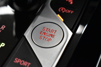 BMW 4シリーズ M440i xDriveｸﾞﾗﾝｸｰﾍﾟ 1ｵｰﾅｰ ｲﾉﾍﾞｰｼｮﾝ&ｺﾝﾌｫｰﾄ&ﾊｲﾗｲﾝP 全周囲ｶﾒﾗ ﾋｰﾀｰ付赤革 19AW ﾚｰｻﾞｰLEDﾍｯﾄﾞ HUD Mｽﾎﾟｰﾂﾃﾞﾌ ﾚｯﾄﾞﾌﾞﾚｰｷｷｬﾘﾊﾟｰ 可変Mｻｽ ｼﾞｪｽﾁｬｰC付ﾗｲﾌﾞｺｯｸﾋﾟｯﾄ Pｱｼｽﾄ LCW Apple Car Play TV harman/kardon 2年保証